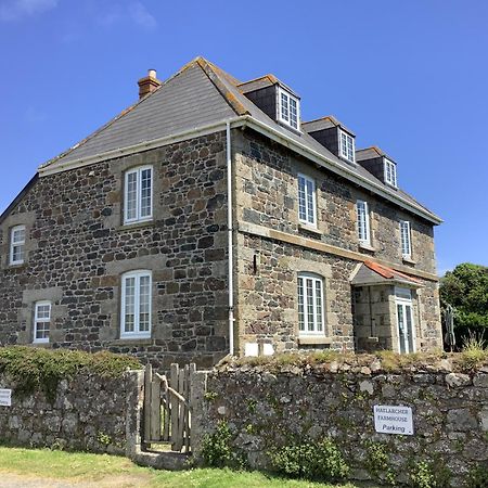Haelarcher Farmhouse And Helicopter B&B Lizard Luaran gambar
